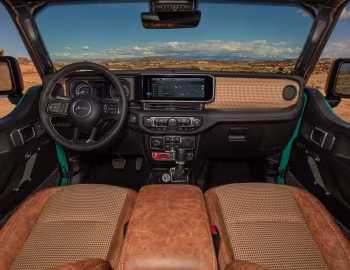 Painel frontal Jeep Willys Dispatcher Concept (JL) '03.2024