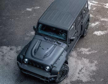 Chelsea Truck Jeep Wrangler Unlimited Black Hawk Edition [UK-spec] (JK) '2018