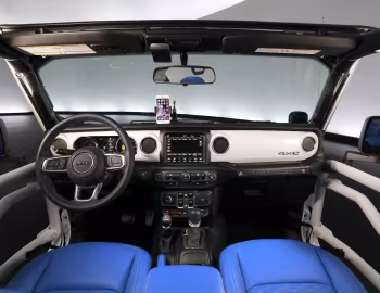 Painel frontal Jeep Wrangler 4xe Concept (JL) '11.2021
