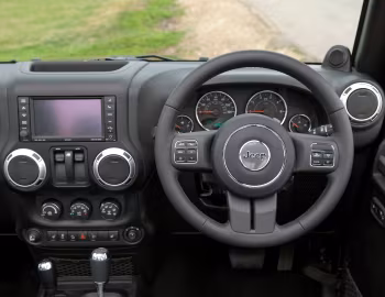 Painel frontal Jeep Wrangler "70th Anniversary" [UK-spec] (JK) '2011