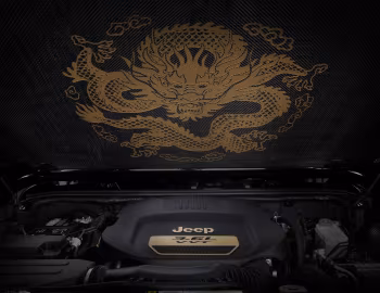 Sob o capô Jeep Wrangler Dragon Concept (JK) '04.2012