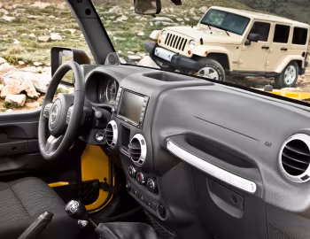 Interior 2011–18 Jeep Wrangler Rubicon [North America] (JK) '2010–18