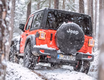 Jeep Wrangler Rubicon [EU-spec] (JL) '2018–21