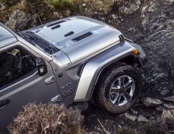 Jeep Wrangler Sahara [UK-spec] (JL) '2019–23