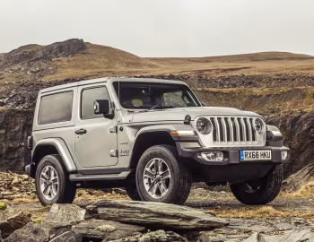 Jeep Wrangler Sahara [UK-spec] (JL) '2019–23