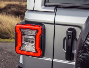Jeep Wrangler Sahara [UK-spec] (JL) '2019–23