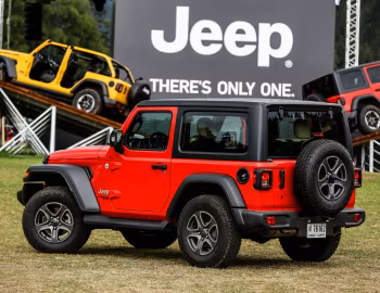 Jeep Wrangler Sport [UAE] (JL) '2018–23