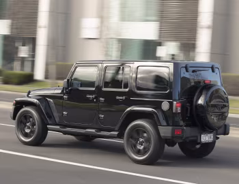 Jeep Wrangler Unlimited "Blackhawk" [Australia] (JK) '2014