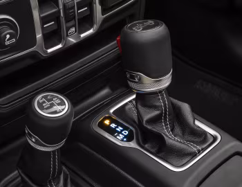 Interior Jeep Wrangler Unlimited Overland [Latam] (JL) '2019–23