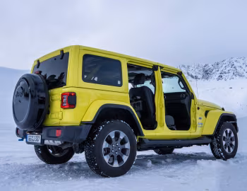 Jeep Wrangler Unlimited Overland 4xe [EU-spec] (JL) '2021–23
