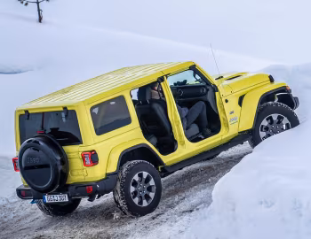 Jeep Wrangler Unlimited Overland 4xe [EU-spec] (JL) '2021–23