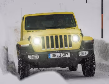 Jeep Wrangler Unlimited Overland 4xe [EU-spec] (JL) '2021–23