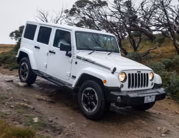 Jeep Wrangler Unlimited "Polar" [Australia] (JK) '2014
