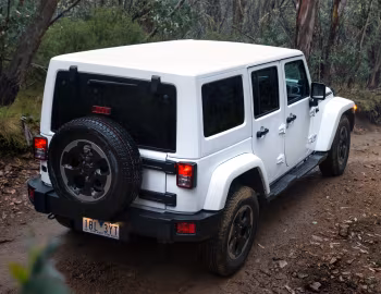 Jeep Wrangler Unlimited "Polar" [Australia] (JK) '2014