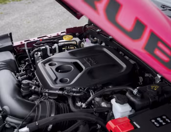 Sous la capuche Jeep Wrangler Unlimited Rubicon [UK-spec] (JL) '2024–pr.