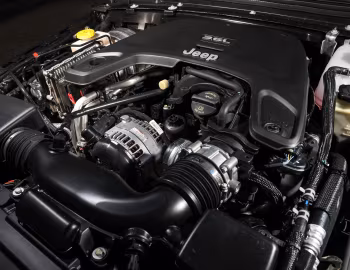 Sob o capô Jeep Wrangler Unlimited Rubicon [Australia] (JL) '2019–23