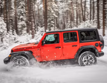 Jeep Wrangler Unlimited Rubicon [EU-spec] (JL) '2018–21