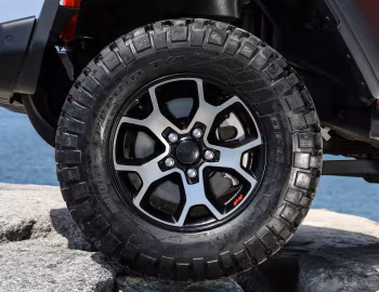 Jeep Wrangler Unlimited Rubicon [EU-spec] (JL) '2018–21