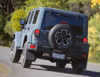 Jeep Wrangler Unlimited Rubicon "10th Anniversary" [Australia] (JK) '2013