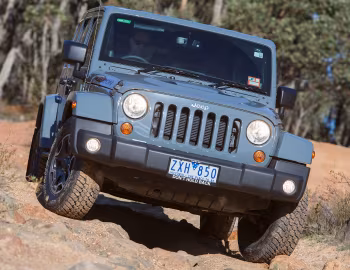 Jeep Wrangler Unlimited Rubicon "10th Anniversary" [Australia] (JK) '2013