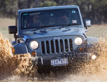 Jeep Wrangler Unlimited Rubicon "10th Anniversary" [Australia] (JK) '2013