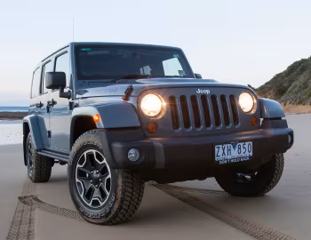 Jeep Wrangler Unlimited Rubicon "10th Anniversary" [Australia] (JK) '2013