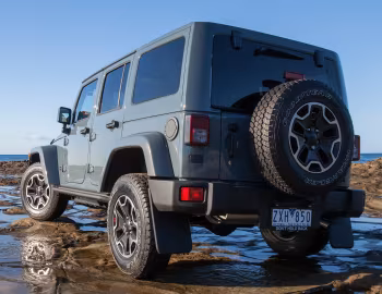 Jeep Wrangler Unlimited Rubicon "10th Anniversary" [Australia] (JK) '2013