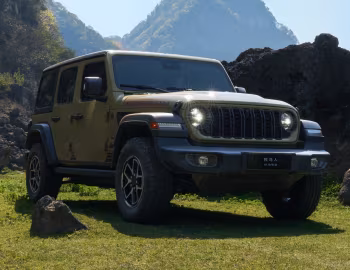 Jeep Wrangler Unlimited Rubicon "41 Tribute Edition" [China] (JL) '2025–pr.