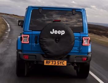 Jeep Wrangler Unlimited Sahara [UK-spec] (JL) '2024–pr.