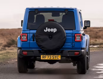 Jeep Wrangler Unlimited Sahara [UK-spec] (JL) '2024–pr.