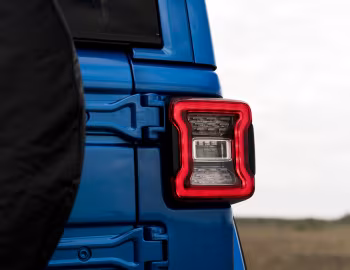 Jeep Wrangler Unlimited Sahara [UK-spec] (JL) '2024–pr.