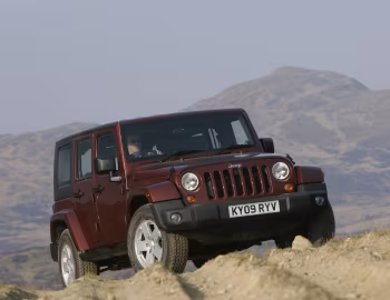 Jeep Wrangler Unlimited Sahara [UK-spec] (JK) '2007–10