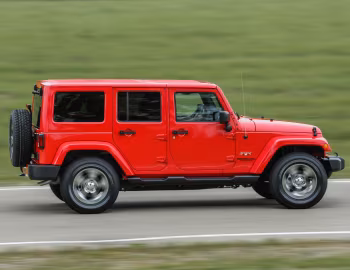 2016–18 Jeep Wrangler Unlimited Sahara (JK) '2015–18