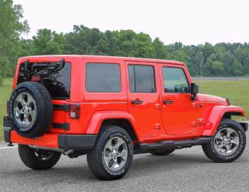 2016–18 Jeep Wrangler Unlimited Sahara (JK) '2015–18