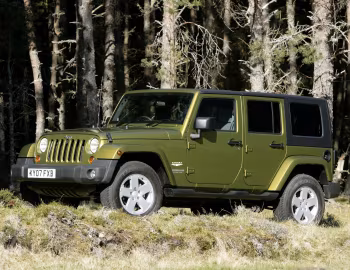 Jeep Wrangler Unlimited Sahara [UK-spec] (JK) '2007–10