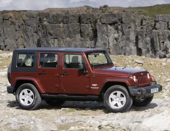 Jeep Wrangler Unlimited Sahara [UK-spec] (JK) '2007–10
