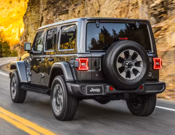 2018–23 Jeep Wrangler Unlimited Sahara [North America] (JL) '2018–23