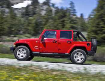 2011–15 Jeep Wrangler Unlimited Sahara [North America] (JK) '2010–15