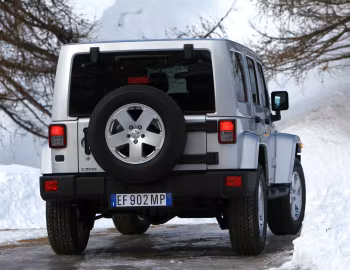 Jeep Wrangler Unlimited Sahara [Worldwide] (JK) '2010–15