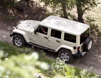 2011–15 Jeep Wrangler Unlimited Sahara [North America] (JK) '2010–15