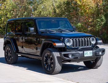 2025–pr. Jeep Wrangler Unlimited Sahara 4xe "Backcountry" [North America] (JL) '2025–pr.