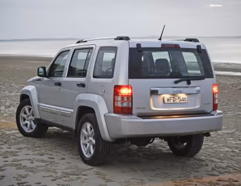 Jeep Cherokee Limited СRD [Australia] (KK) '2008–12