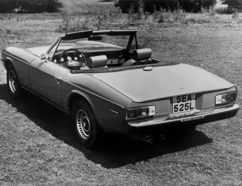1973–75 Jensen Healey Roadster [North America] '03.1972–08.1975