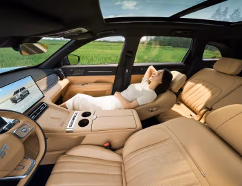 Interior Jetour X70L '2025–pr.