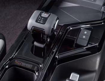Интерьер JMC Vigus Double Cab [South Africa] '2026