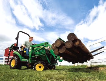 John Deere 1026R Open Station '2011–pr.