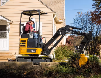 John Deere 17G '2015–pr.
