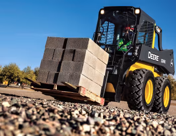 John Deere 324E '2016–pr.