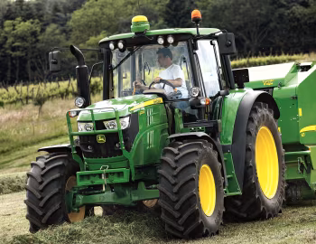 John Deere 6125M '12.2012–pr.