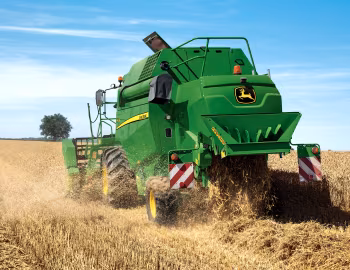 John Deere W330 '2014–pr.